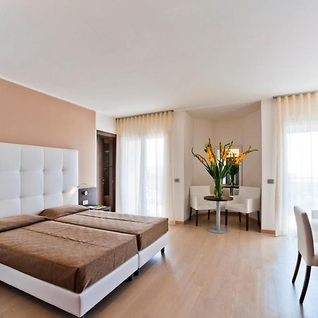 Hotel Italy Bibione Esterno foto