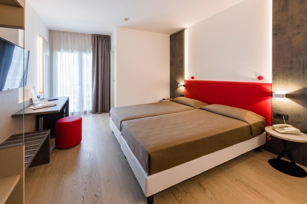Hotel Italy Bibione Esterno foto