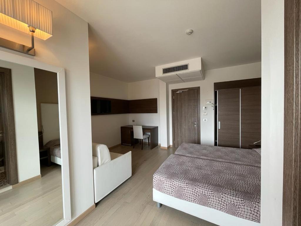 Hotel Italy Bibione Esterno foto