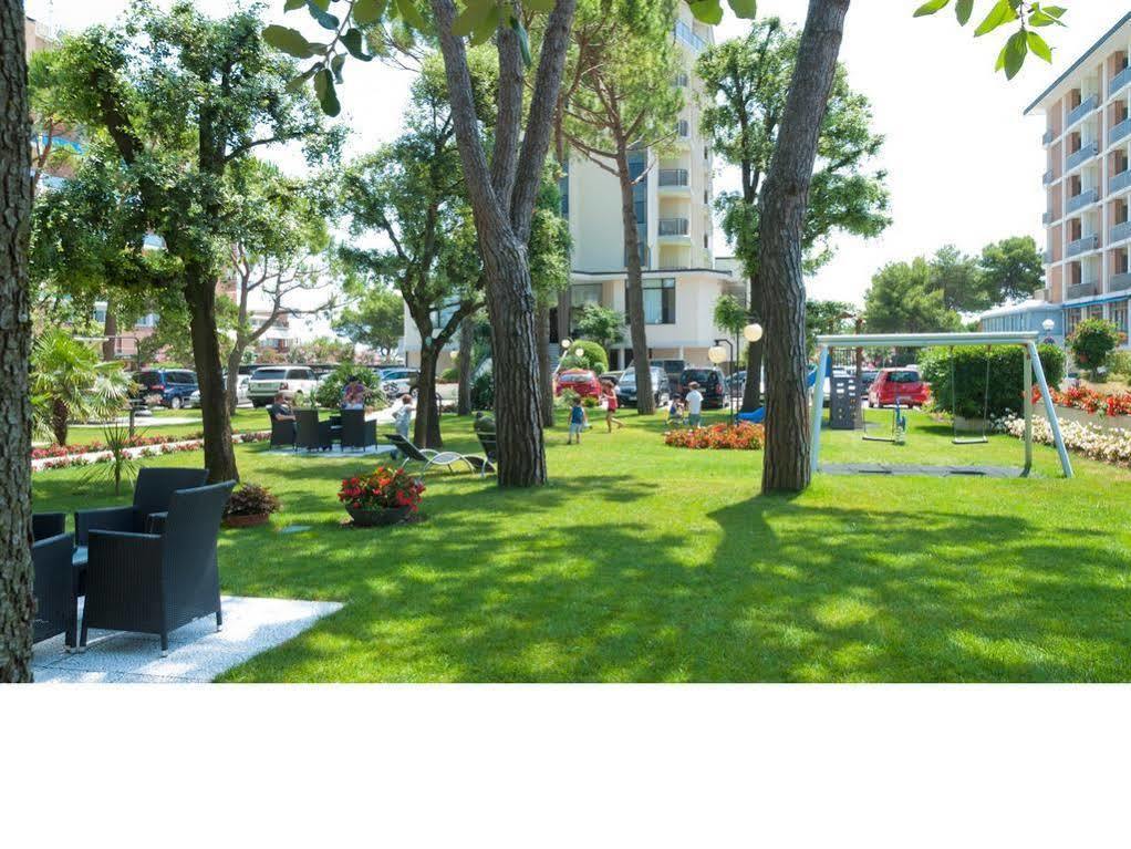 Hotel Italy Bibione Esterno foto