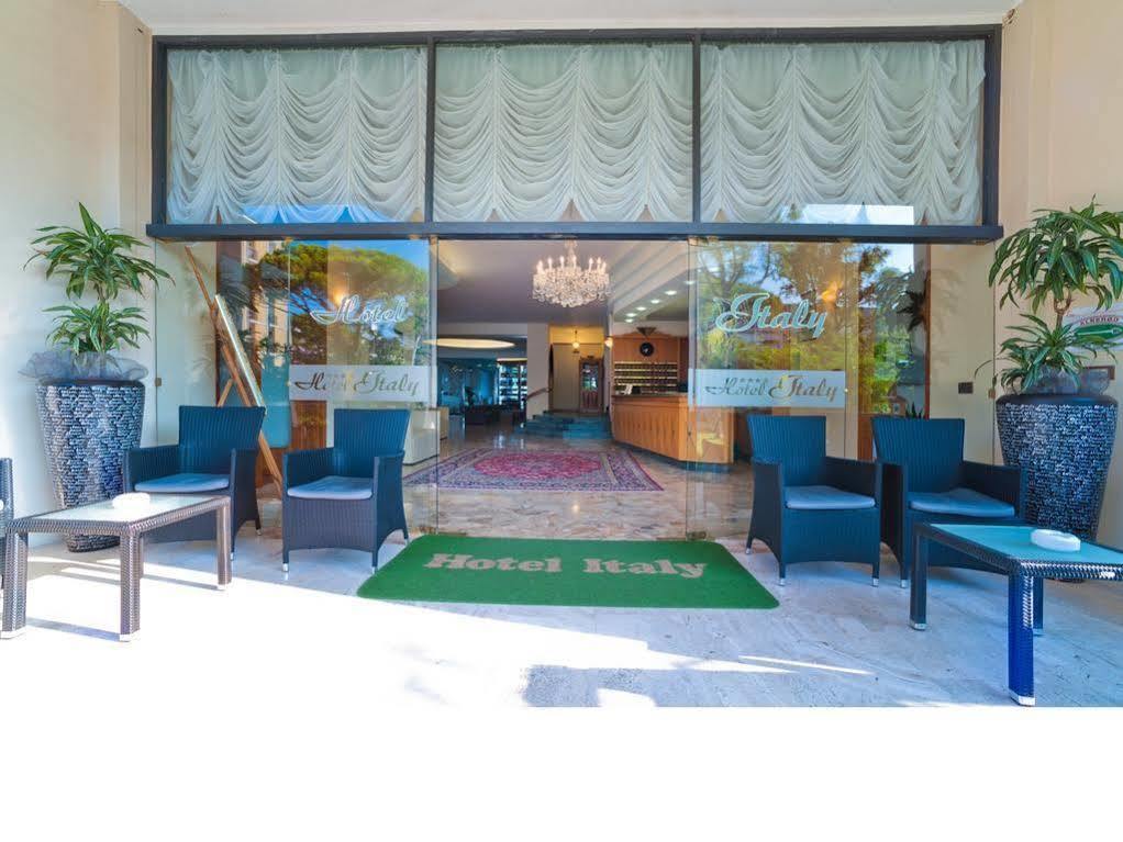 Hotel Italy Bibione Esterno foto
